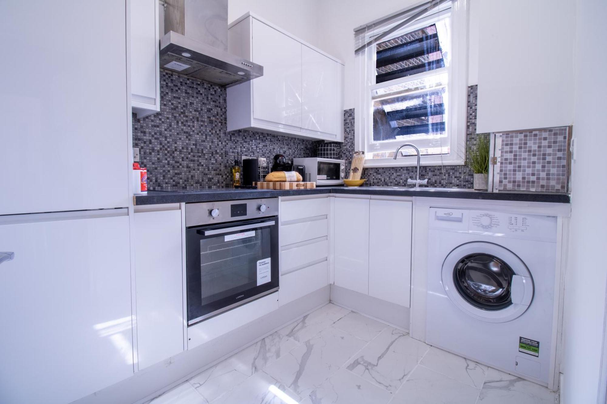 Luxurious Apartments On Oxford Street ลอนดอน ภายนอก รูปภาพ
