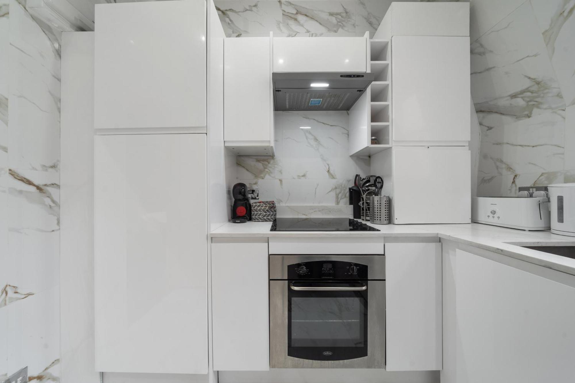 Luxurious Apartments On Oxford Street ลอนดอน ภายนอก รูปภาพ